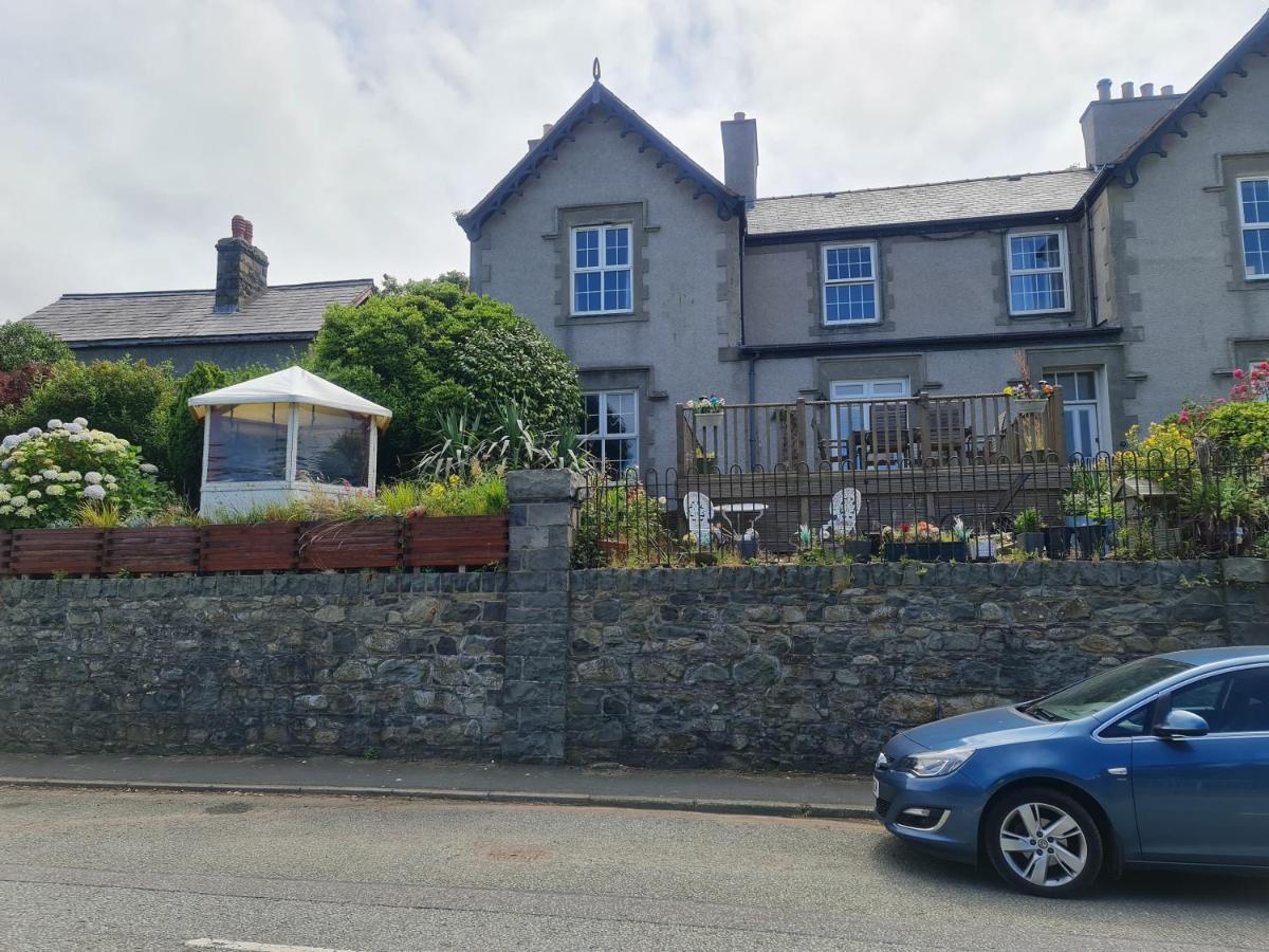 Villa 4Br Sea View Escape-Near Snowdonia& Coastal Trails Penmaen-mawr Exterior foto