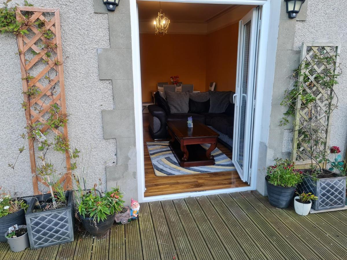 Villa 4Br Sea View Escape-Near Snowdonia& Coastal Trails Penmaen-mawr Exterior foto