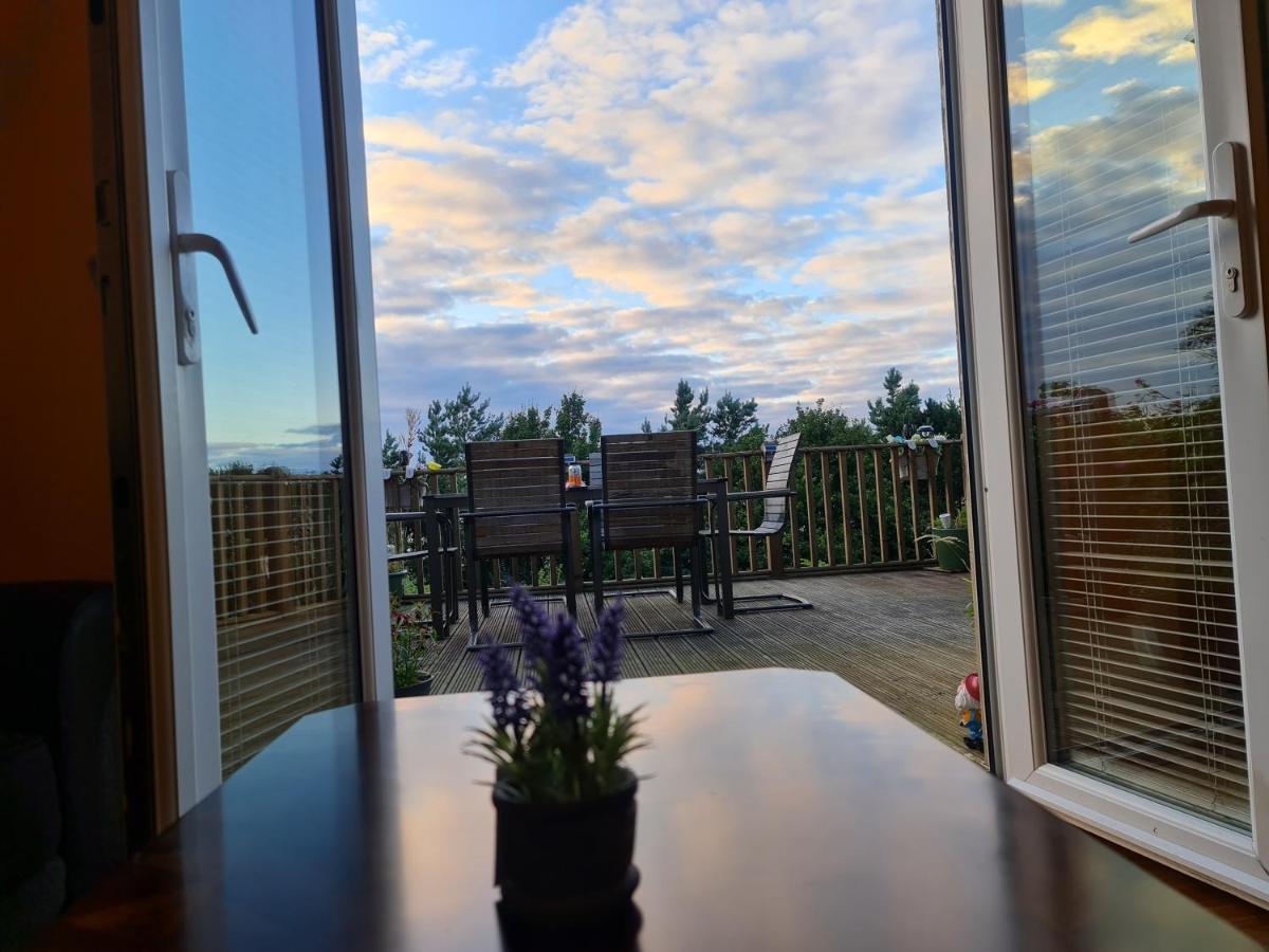 Villa 4Br Sea View Escape-Near Snowdonia& Coastal Trails Penmaen-mawr Exterior foto